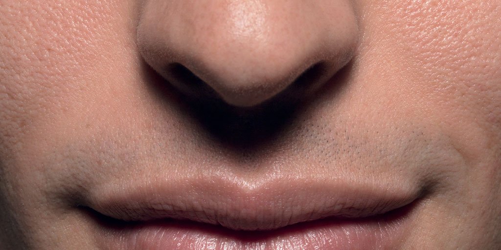 Larocheposay ArticlePage Damaged What is cheilitis From causes to cure